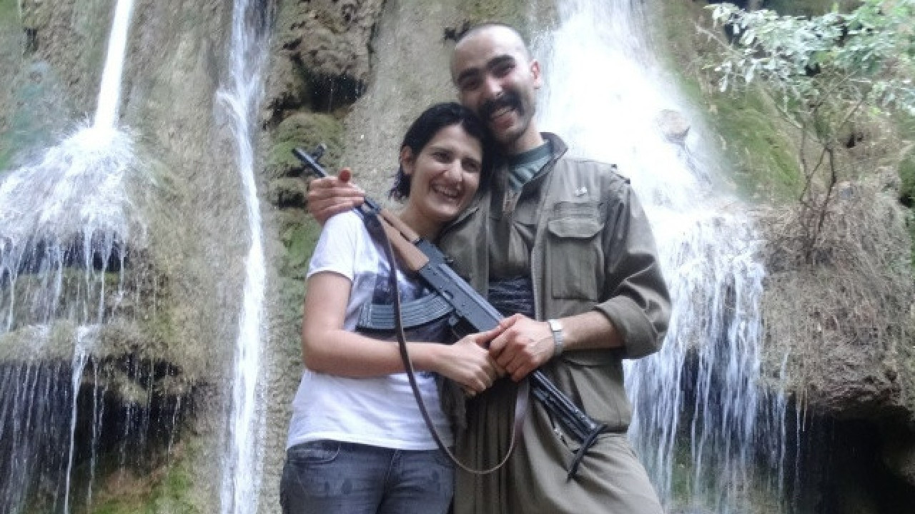HDP'li vekil Semra Güzel'in terörist sevgilisi ile çekilmiş çok özel fotoğrafları ortaya çıktı!