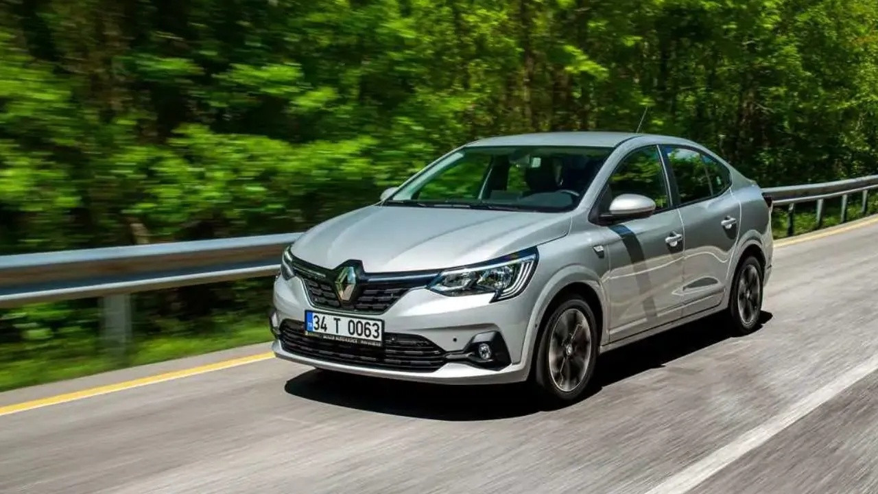 Renault fiyatları Ocak 2022'de ilki yaşattı! Dolar düştü dev marka harekete geçti! Tam 200 bin TL