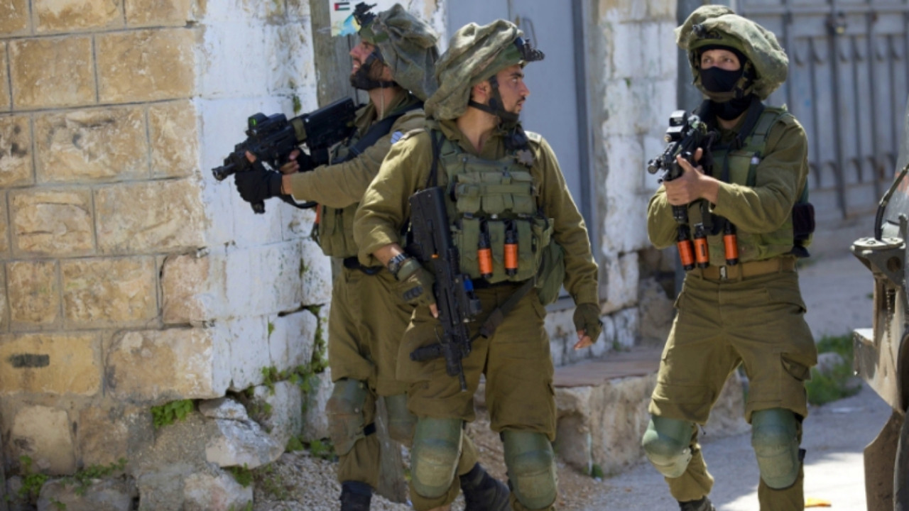 İsrail askerleri birbirlerine ateş açtı: 2 İsrail komandosu öldü!