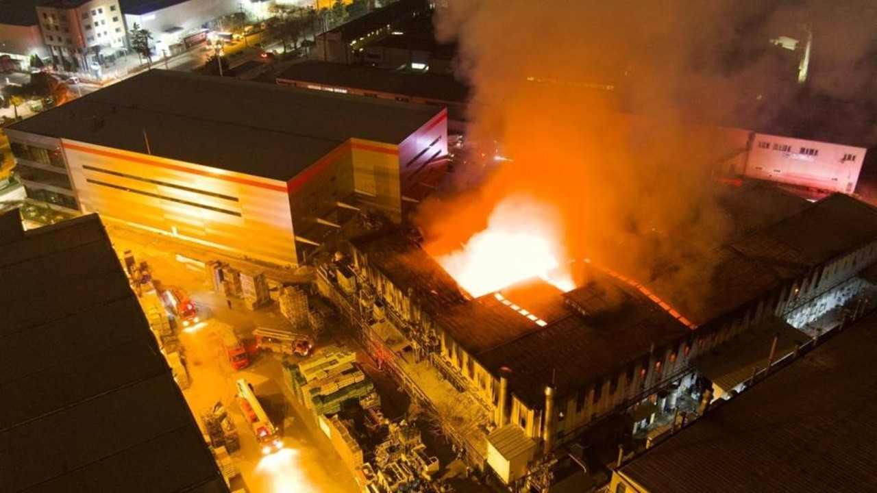 Bursa’da kimya fabrikasında korkutan yangın: Patlamalar yaşandı