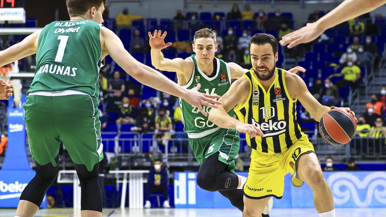 Fenerbahçe Beko evinde Zalgiris Kaunas'ı 73-67 mağlup ederek çıkışını sürdürdü