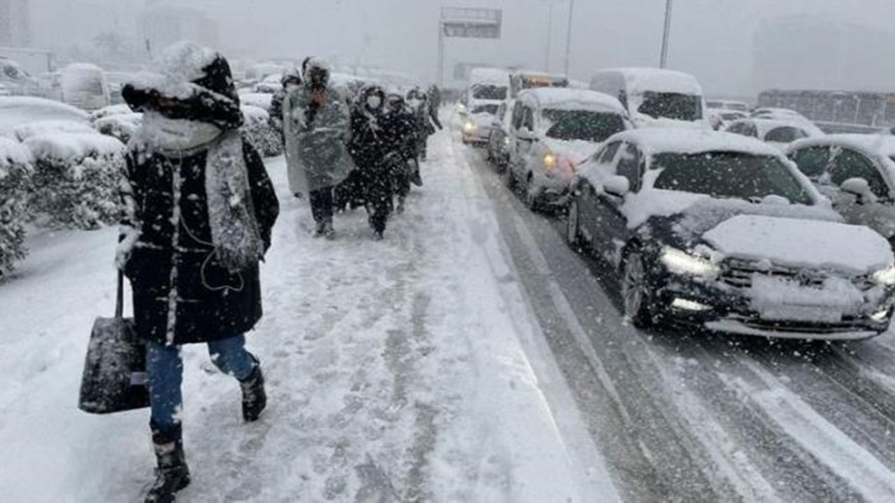 İşte günlerdir kar mücadelesi veren İstanbul'da son durum...