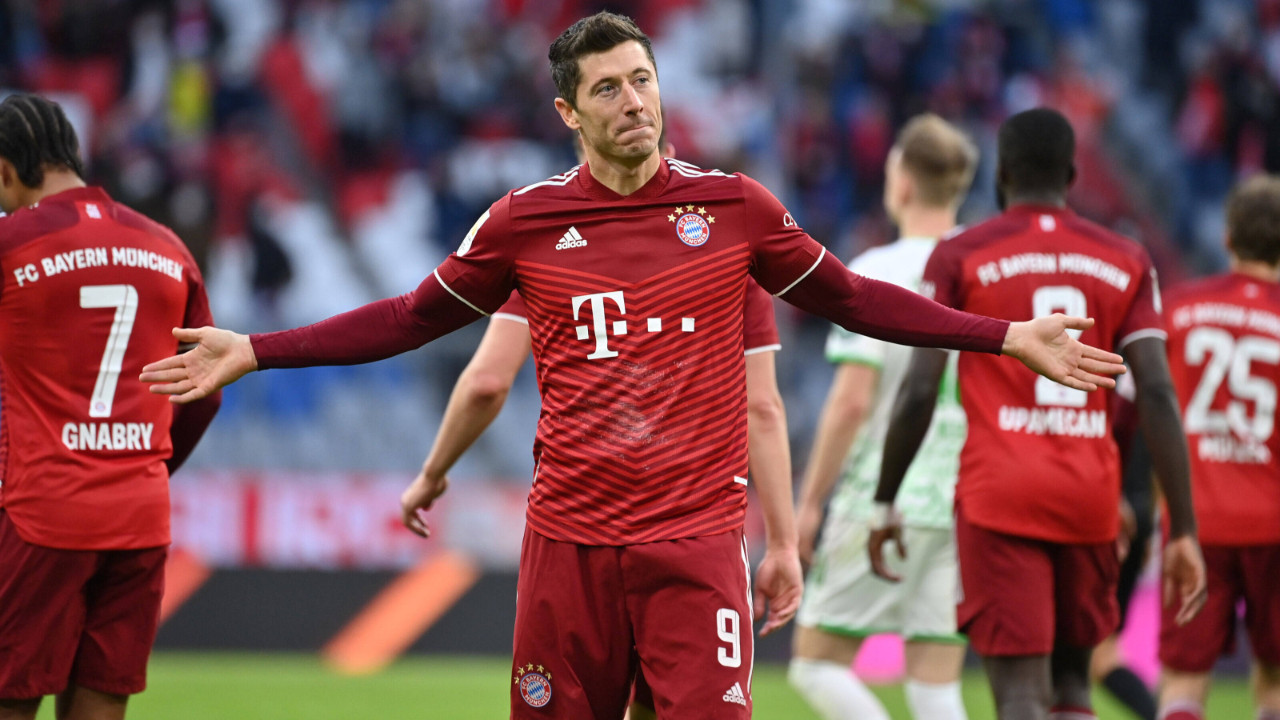 Lewandowski rekora doymuyor... Bayern Münih'in gol makinesi bir ilki daha başardı