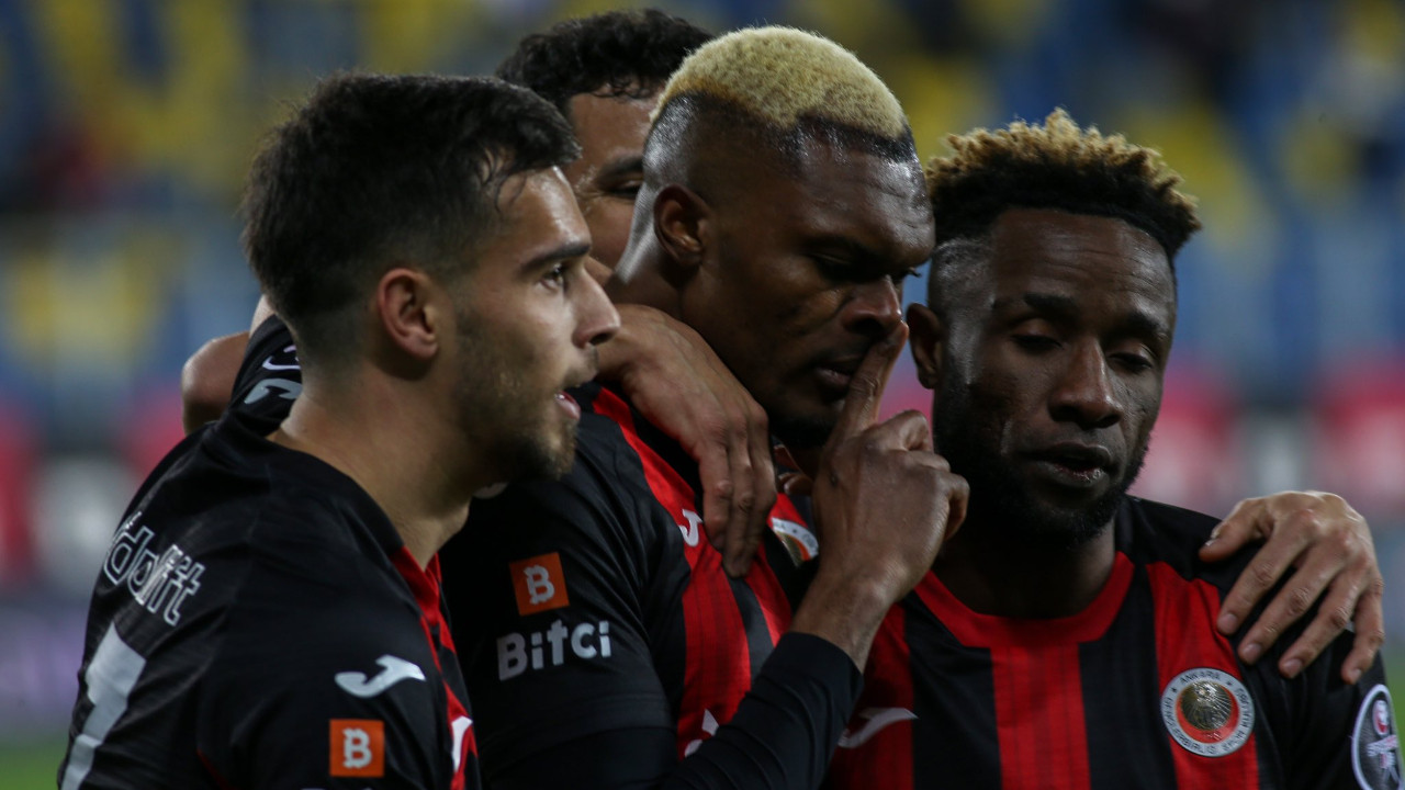 Gençlerbirliği evinde Balıkesirspor'u Blessing Eleke'nin golleriyle 2-0 mağlup etti