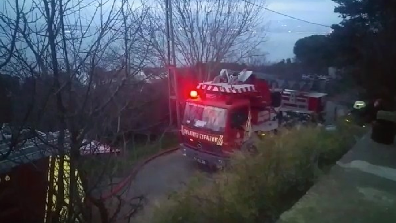 Kınalıada’da yangın paniği! Maltepe ve Burgazada’dan ekipler sevk edildi