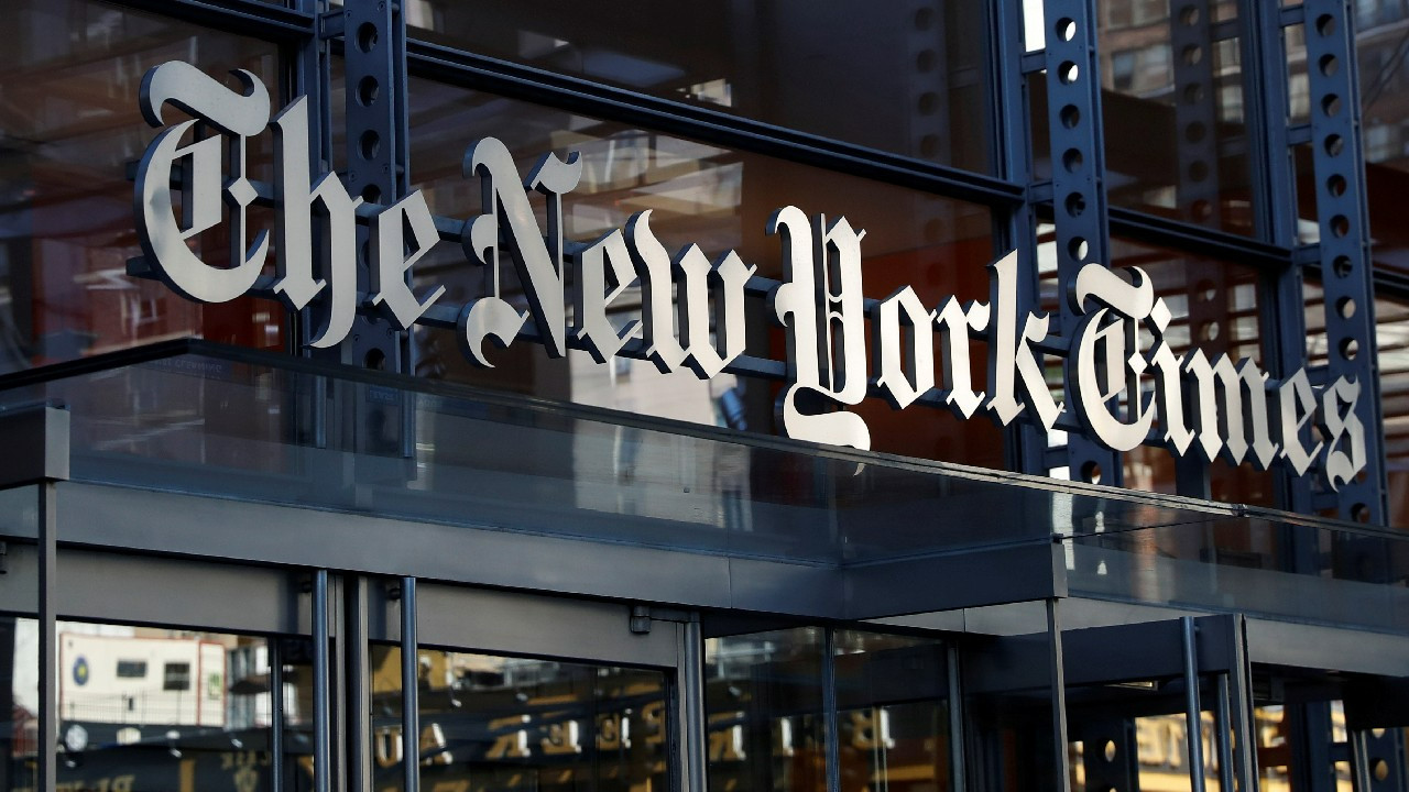 New York Times sansür yasası üzerine ekibini Rusya'dan çekeceğini açıkladı