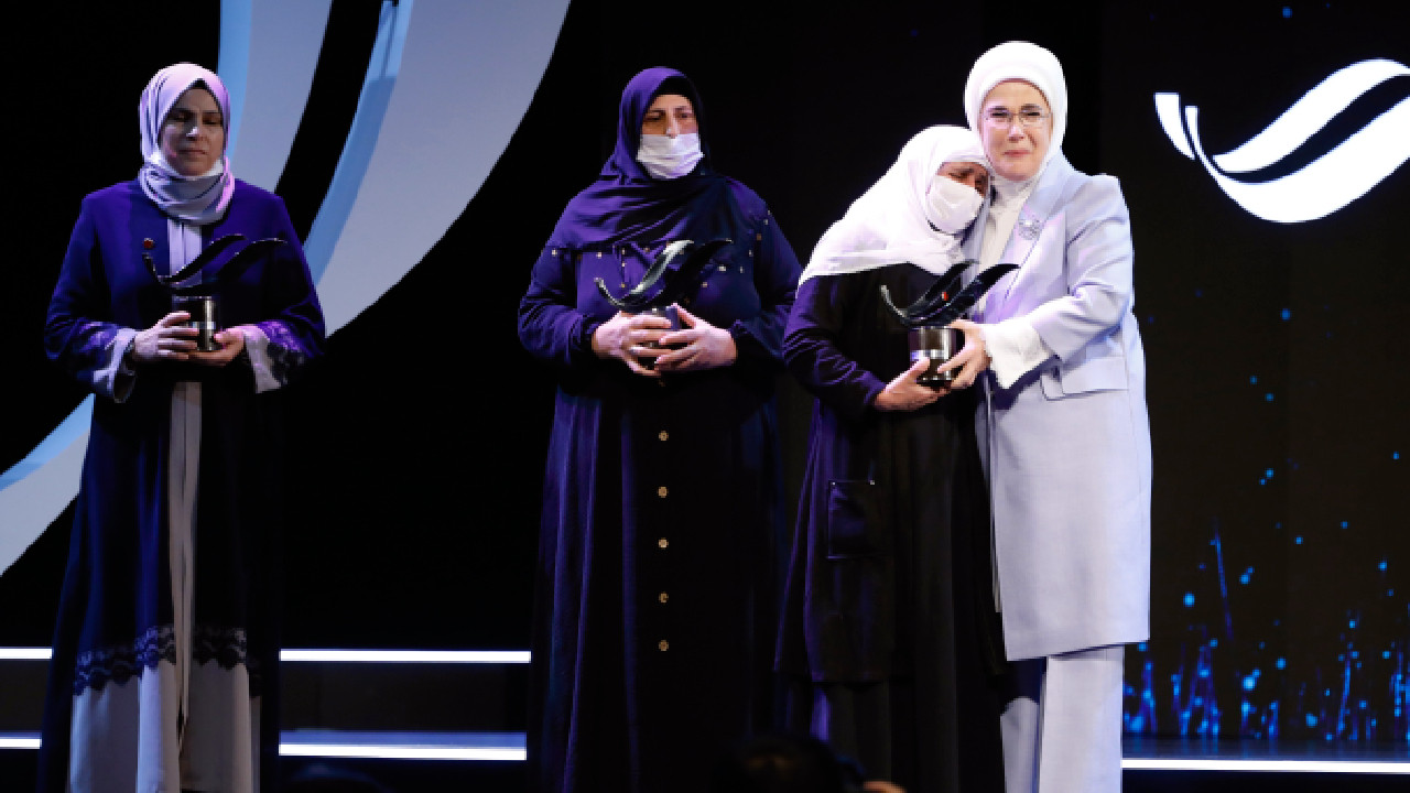 'Türkiye'ye Enerji Veren Kadınlar' ödülleri sahiplerini buldu