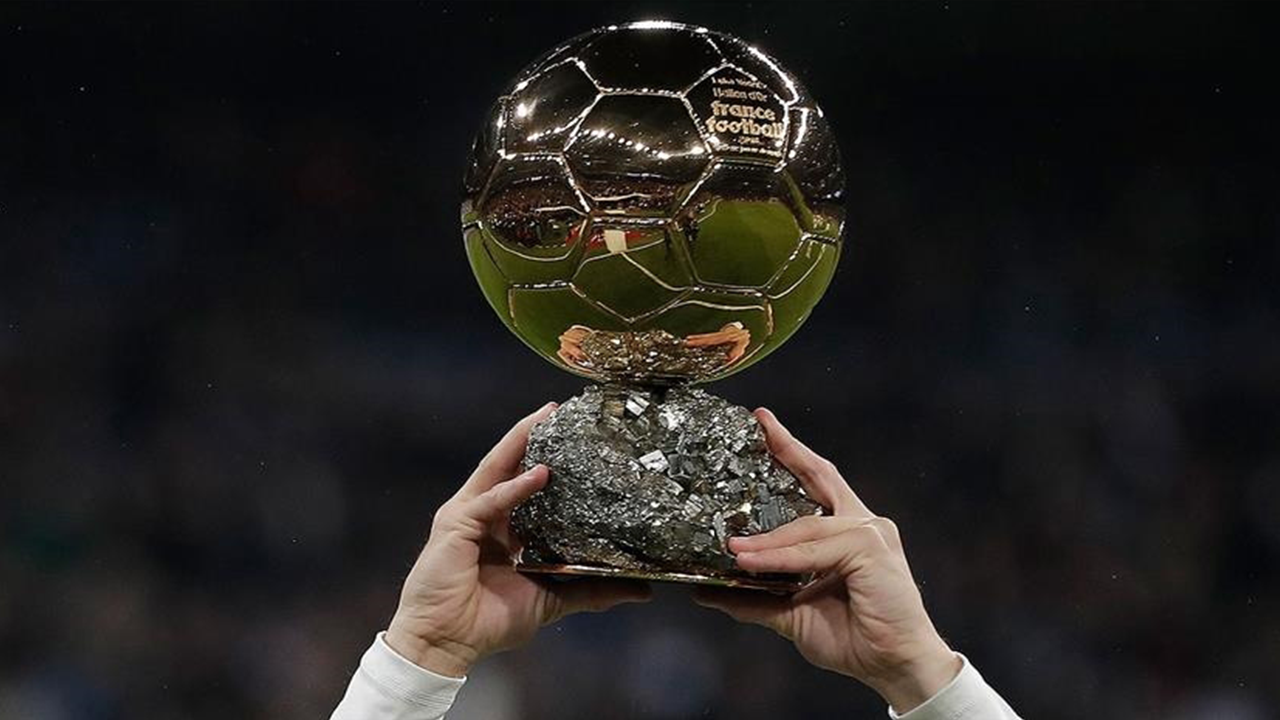 Zlatan Ibrahimovic'ten Messi ve Ronaldo'ya gönderme: 'Ballon d'Or siyasi bir ödül!'