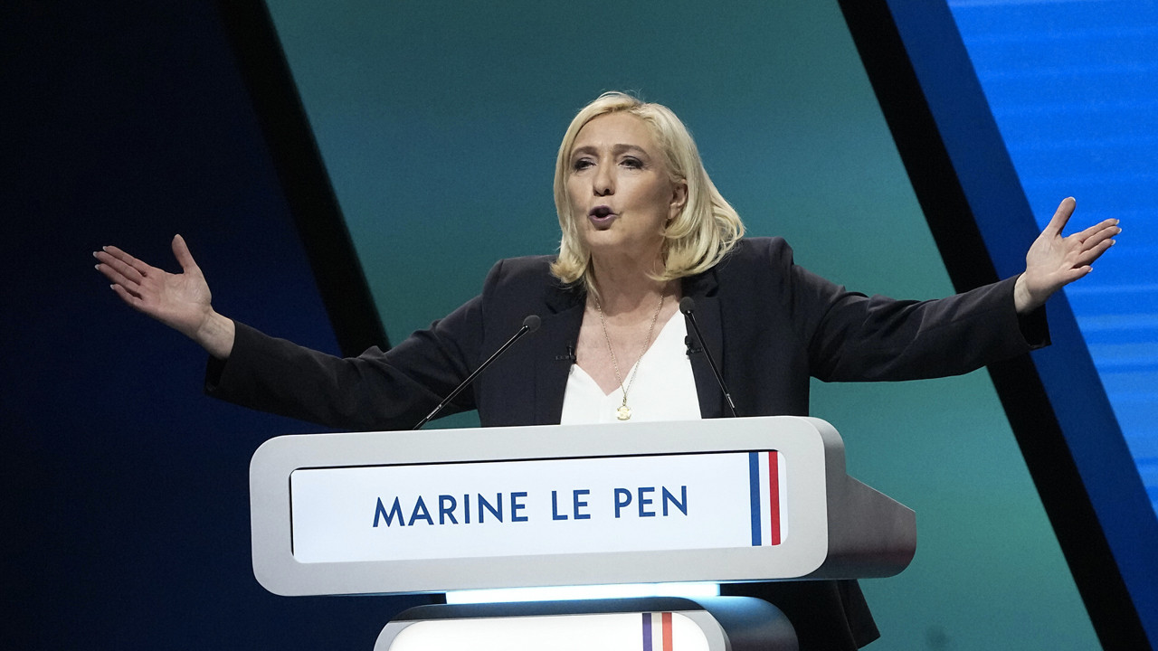 Aşırı sağcı Fransız liderden skandal karar: Başörtüsünü yasaklayacağım