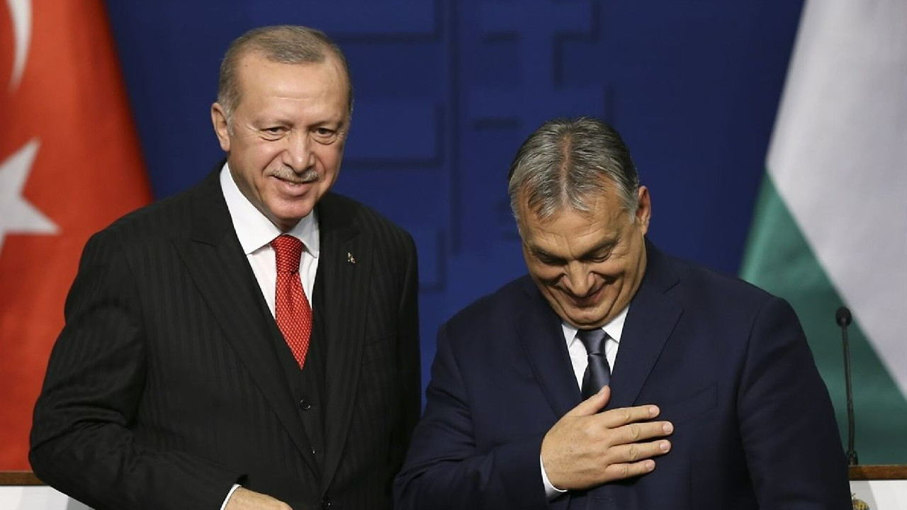 Cumhurbaşkanı Erdoğan, Macaristan Başbakanı Orban'ı dördüncü seçim zaferi için tebrik etti