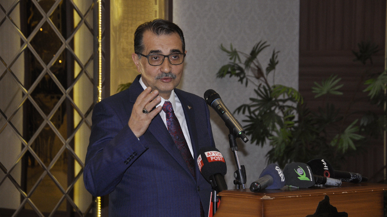 Enerji Bakanı Dönmez'den doğal gaz zammı açıklaması