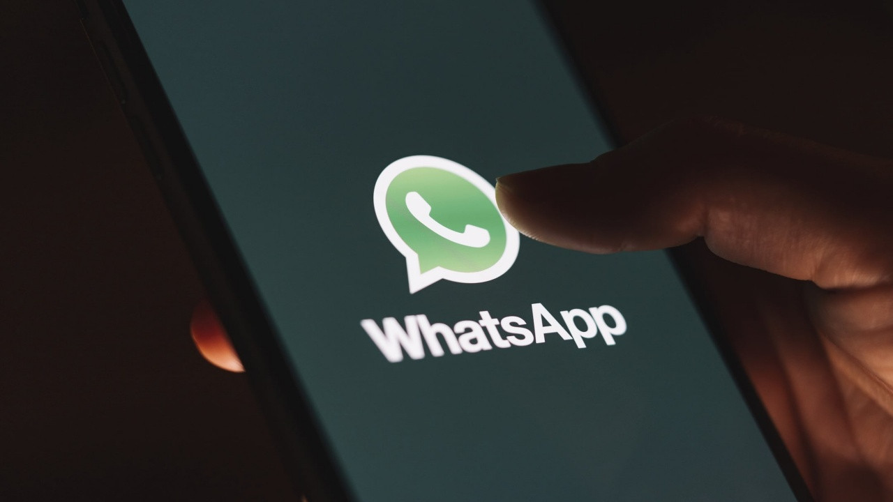 WhatsApp'ta Karşı Taraf Kiminle Mesajlaşıyor Acaba! Bu Uygulamalarla Öğrenmeniz Mümkün!