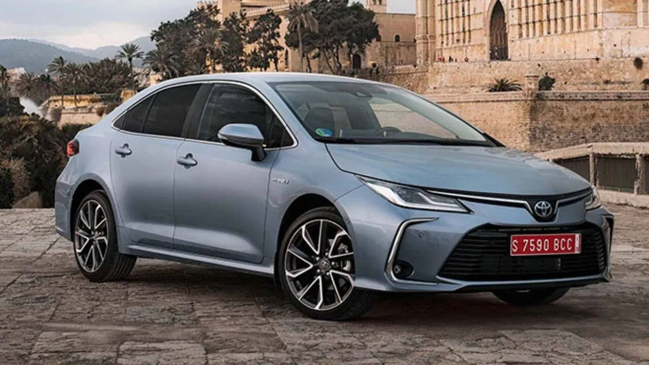 Toyota fiyat Listesi 2022'de çıldırdı! Toyota Corolla Sedan'da böyle fiyat Bulunmaz - Sayfa 4