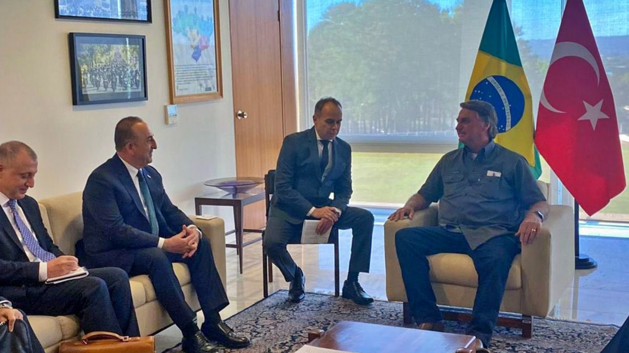 Dışişleri Bakanı Çavuşoğlu, Brezilya lideri Jair Bolsonaro ile görüştü