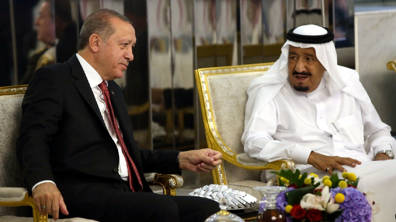 Cumhurbaşkanı Erdoğan yarın Suudi Arabistan'a gidiyor! Cuma namazını Kabe'de kılacak