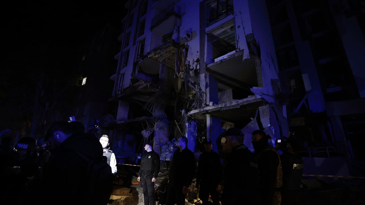 Rusya, Kiev'i bombaladı! Saldırı bölgesinden ilk görüntüler geldi