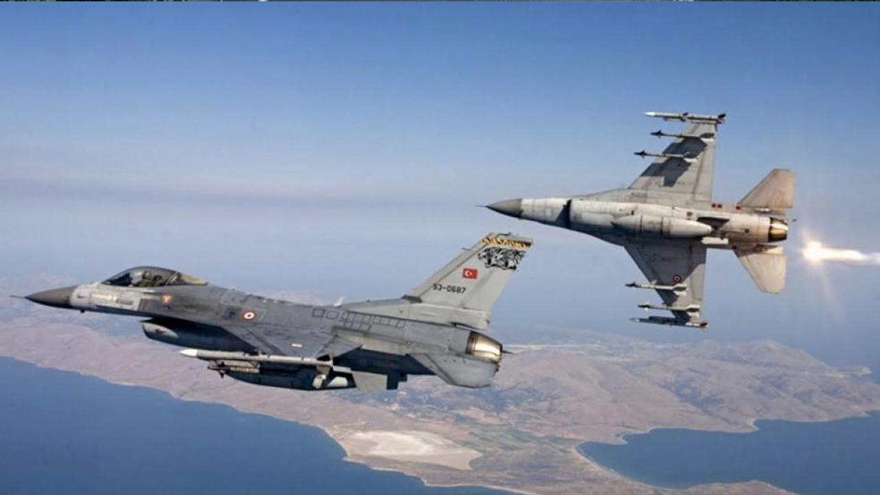 Yunanistan'ın skandal provokasyonuna hava kuvvetleri anında karşılık verdi