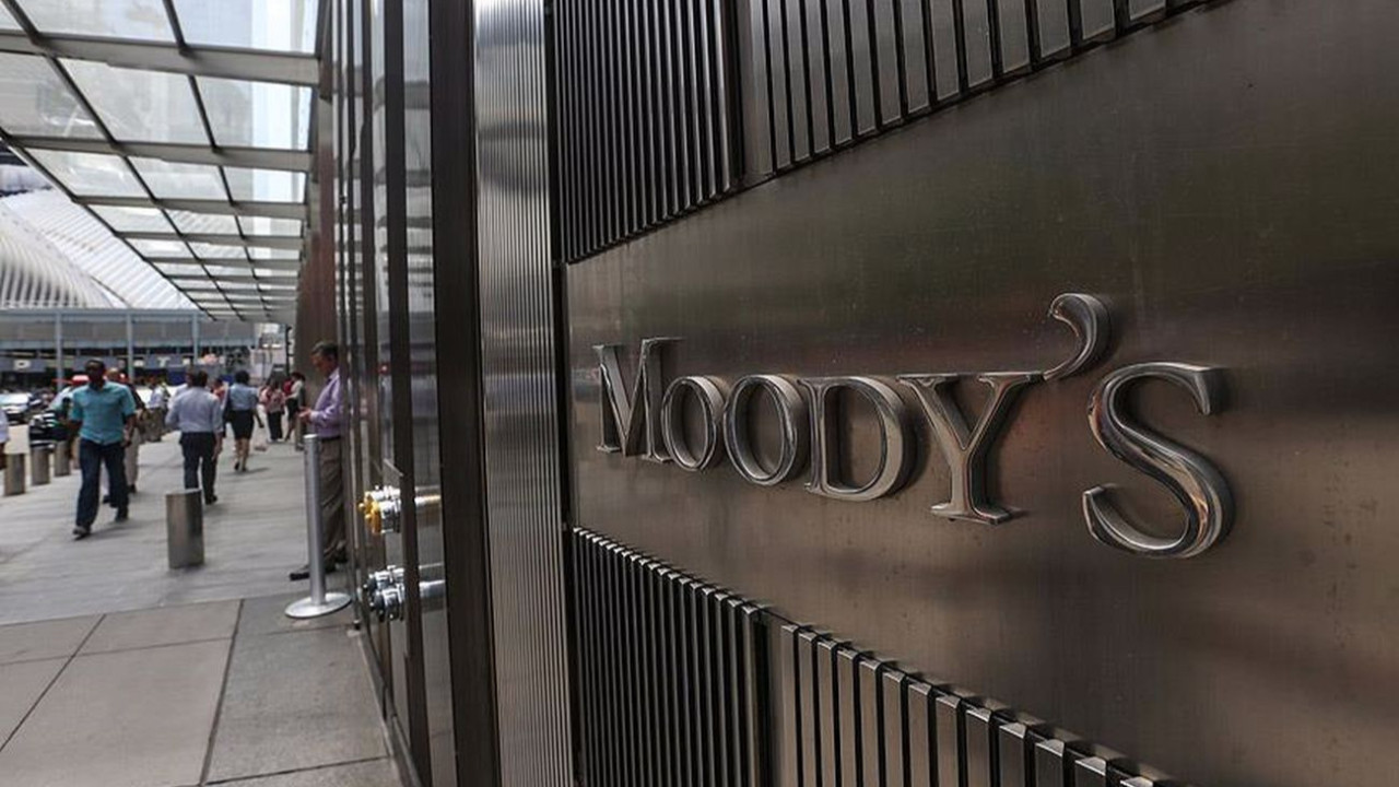 Moody's'ten 'uzun süreli yüksek enflasyon' uyarısı