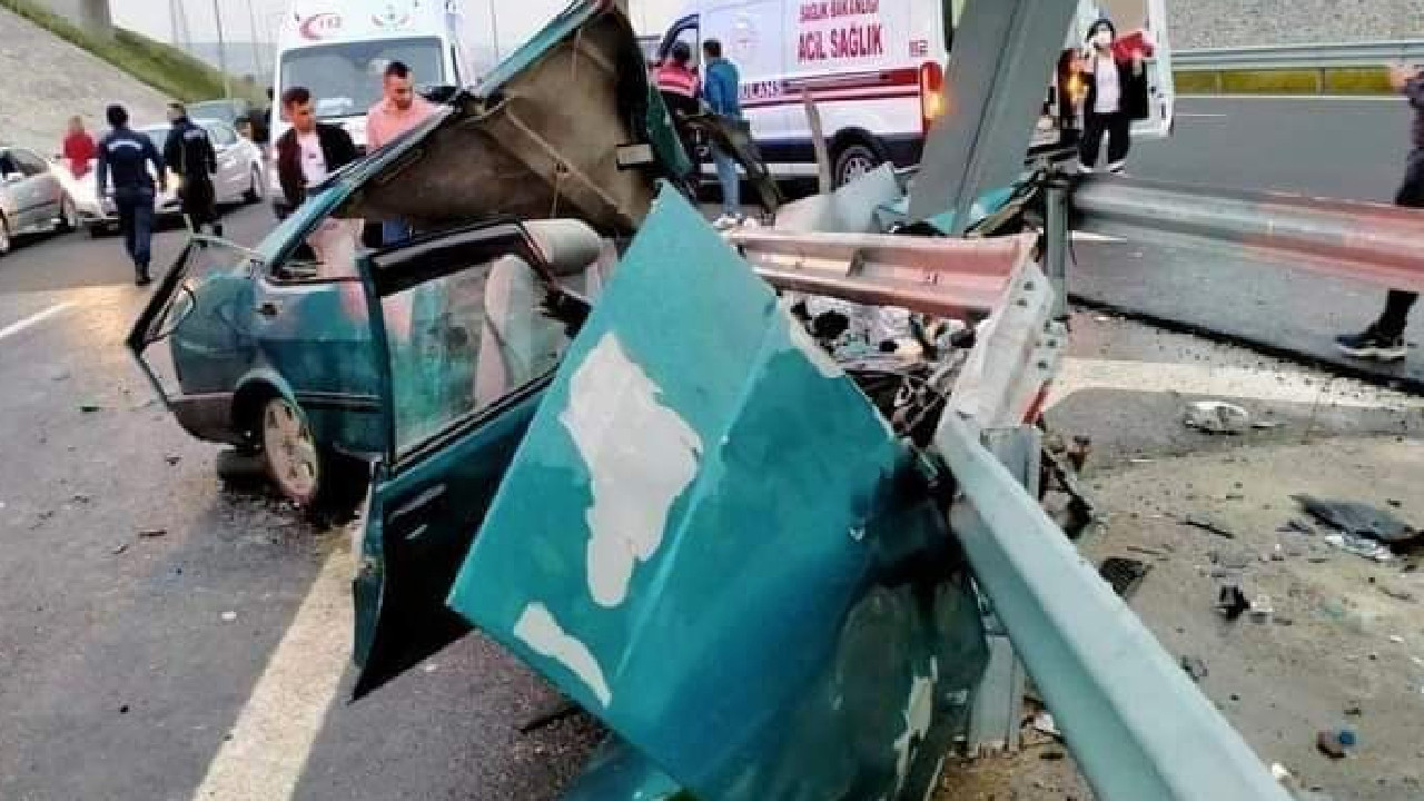 İzmir’de feci kaza! 2 kişi öldü, 3 kişi ağır yaralandı