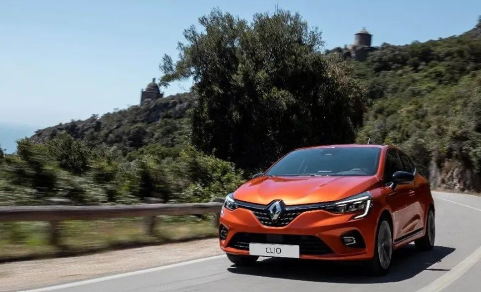 Renault Clio Fiyatları İçin Güncelleme geldi! Renault Clio 2022 Fiyat listesinde fark var - Sayfa 2