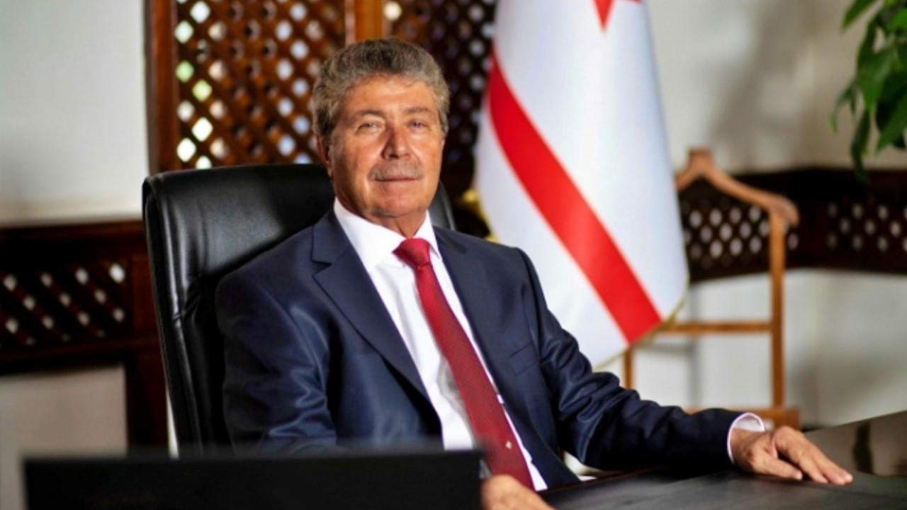 KKTC Cumhurbaşkanı Tatar, hükümeti kurma görevini Ünal Üstel'e verdi