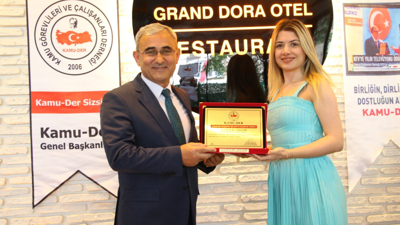 Başkan Işık’a “Yılın En Başarılı Belediye Başkanı” ödülü