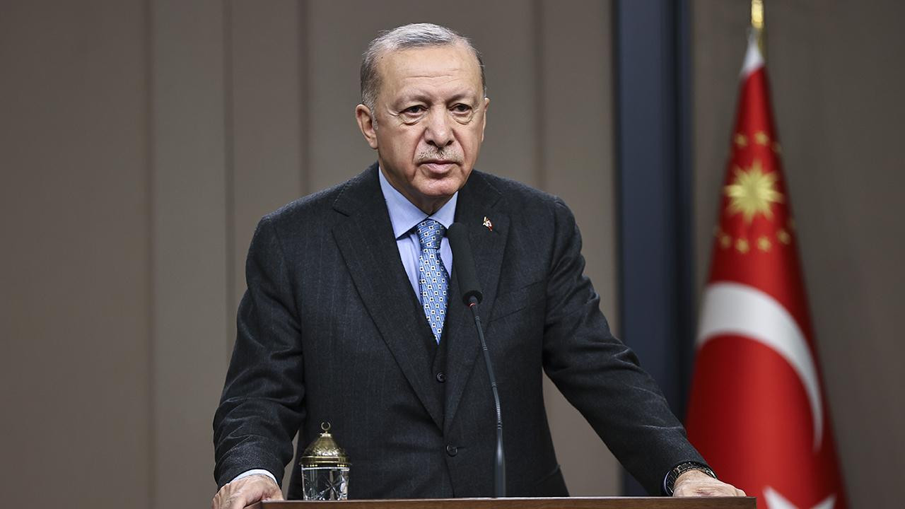 Cumhurbaşkanı Erdoğan'dan şehit askerlerin ailelerine başsağlığı mesajı