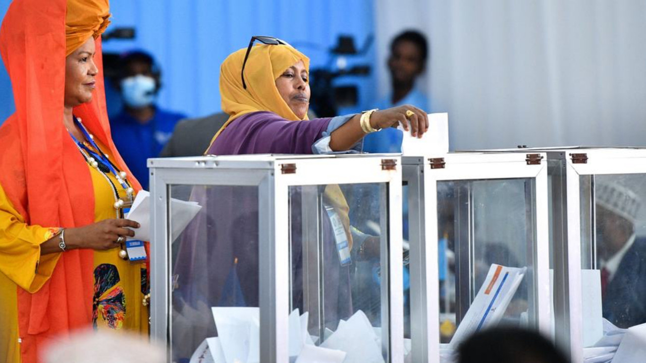Kardeş Somali'nin yeni cumhurbaşkanı Hasan Şeyh Mahmud oldu