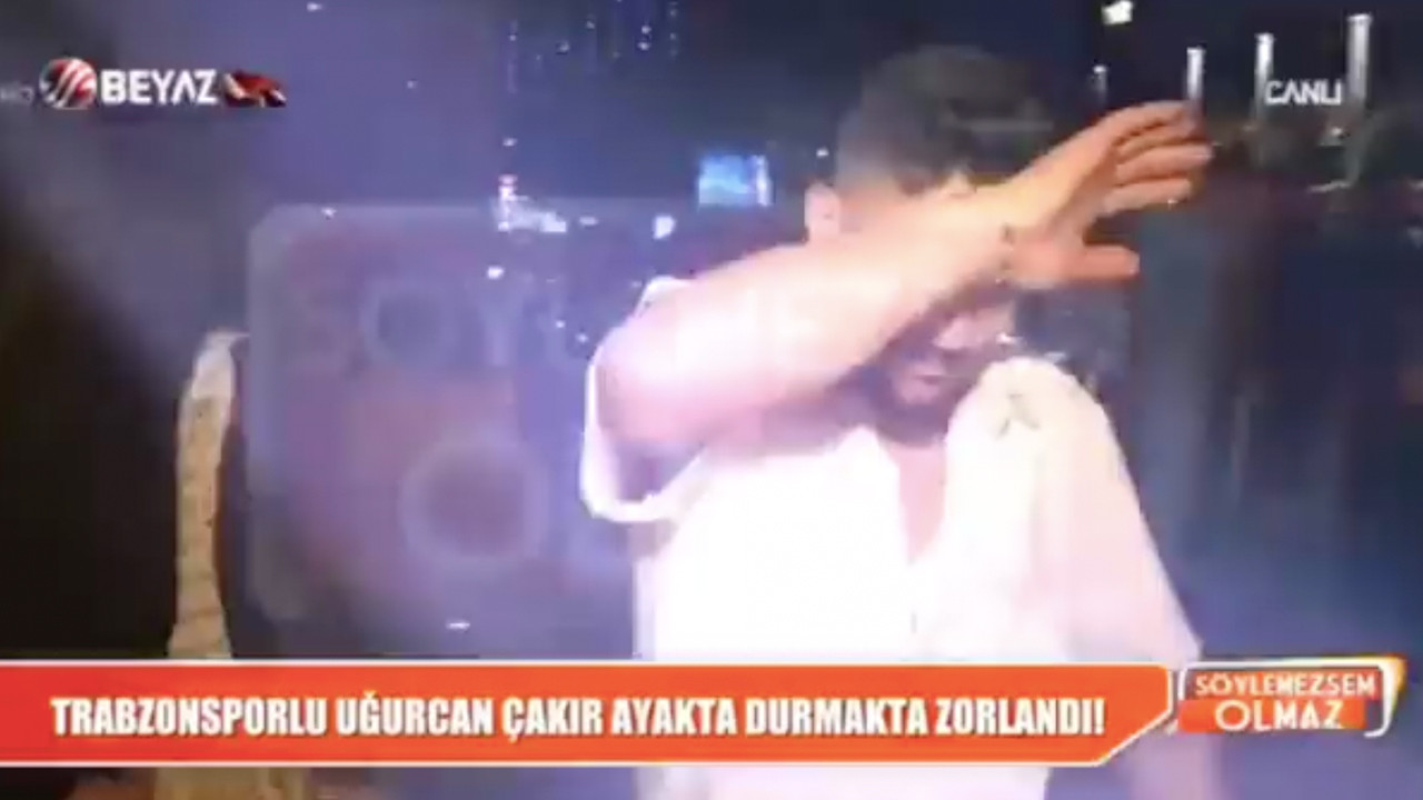 Şampiyon Trabzonspor'un futbolcularına 'Ahlaksız' diyen Beyaz TV'ye isyan bayrağını açtılar