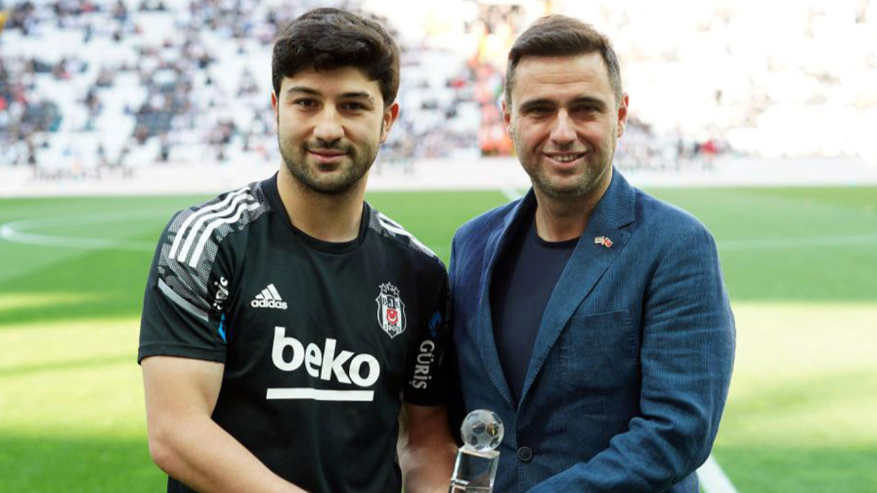 Konyaspor maçı öncesi Beşiktaşlı futbolcu Güven Yalçın'a 100. maç plaketi