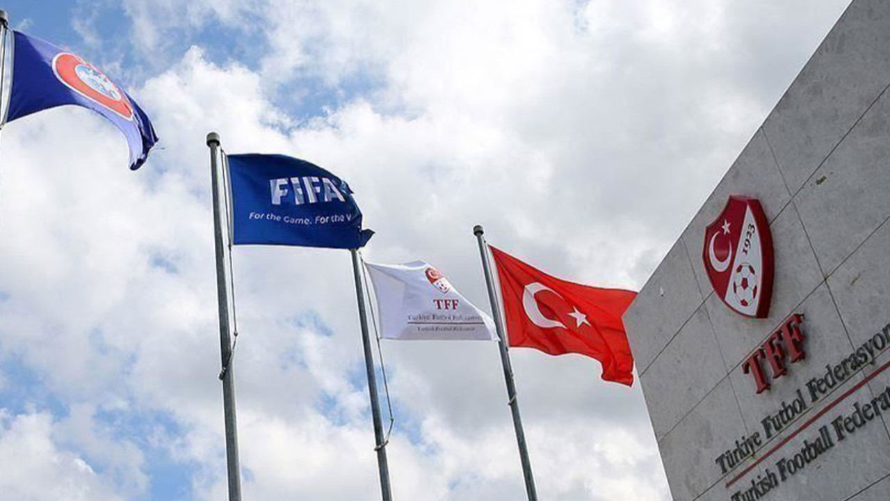 Mehmet Büyükekşi, Türkiye Futbol Federasyonu Başkanlığı'na aday olmayı düşündüğünü açıkladı