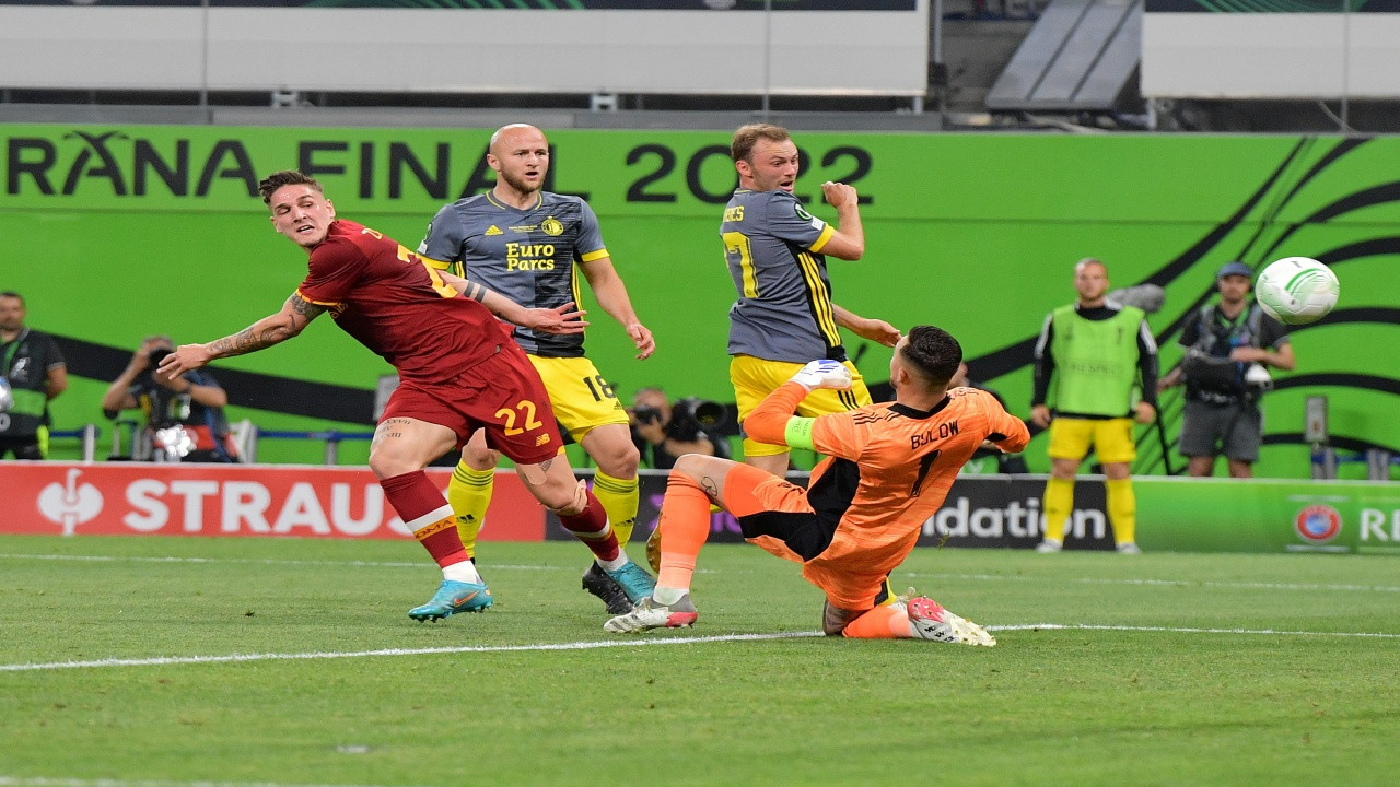 ÖZET | UEFA Konferans Ligi Kupası Roma'nın! Roma 1-0 Feynoord