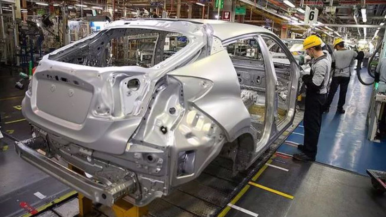 Çin'deki tedarik krizi otomotiv sektörünü vurdu: Dev şirketten yeni karar çıktı