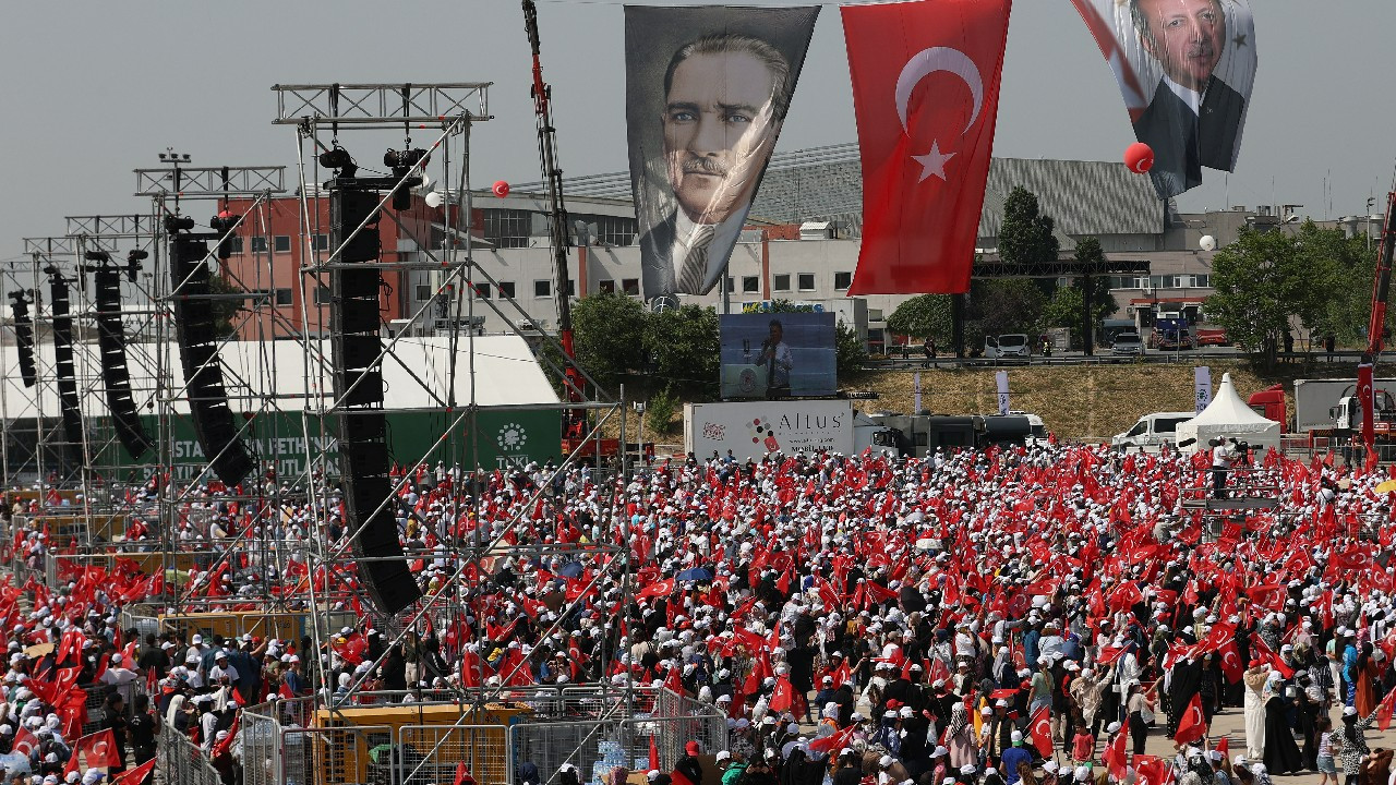 Vatandaşlar, Atatürk Havalimanı Millet Bahçesine akın etti!
