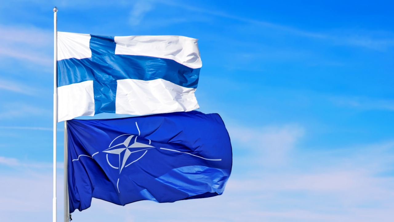 Finlandiya'da NATO karşıtı gösteri! ABD ellerini Finlandiya’dan çek