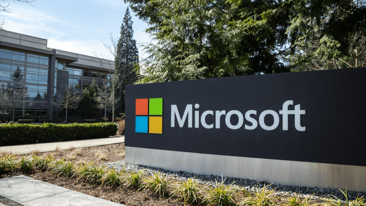 Microsoft, Rusya operasyonlarını azaltıyor: 400 kişi etkilenecek