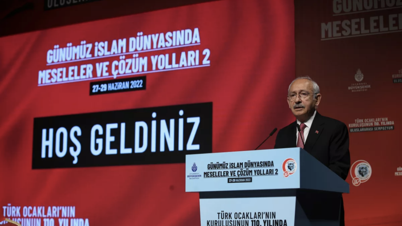 Kemal Kılıçdaroğlu Müslüman mahallesinde salyangoz sattı!