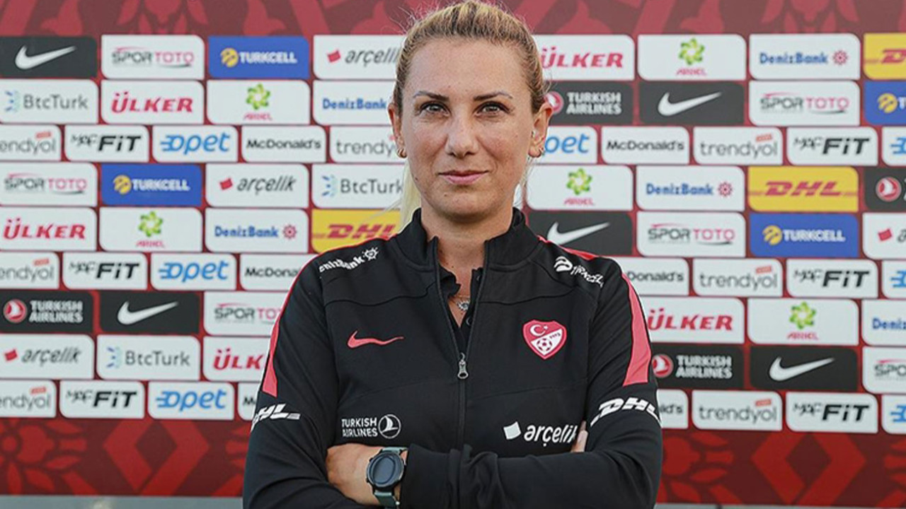 Necla Güngör Kıragası açıkladı! A Milli Kadın Futbol Takımı'na yeni oyuncular kazandırılıyor
