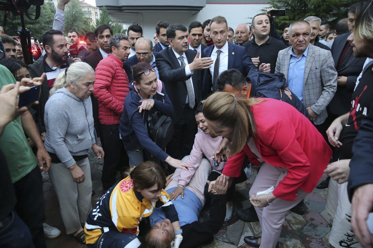 Kahreden tesadüf! Ankara'daki selde evinde boğulan Busenur, akrabasıyla aynı kaderi paylaştı - Sayfa 3
