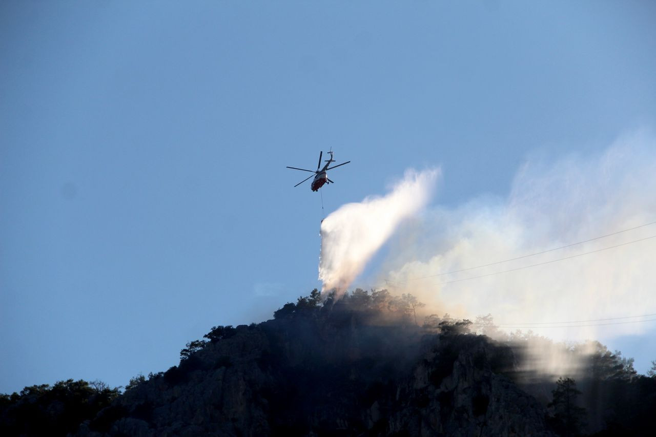 Antalya Tünektepe'de orman yangını! Teleferik seferleri durduruldu - Sayfa 4