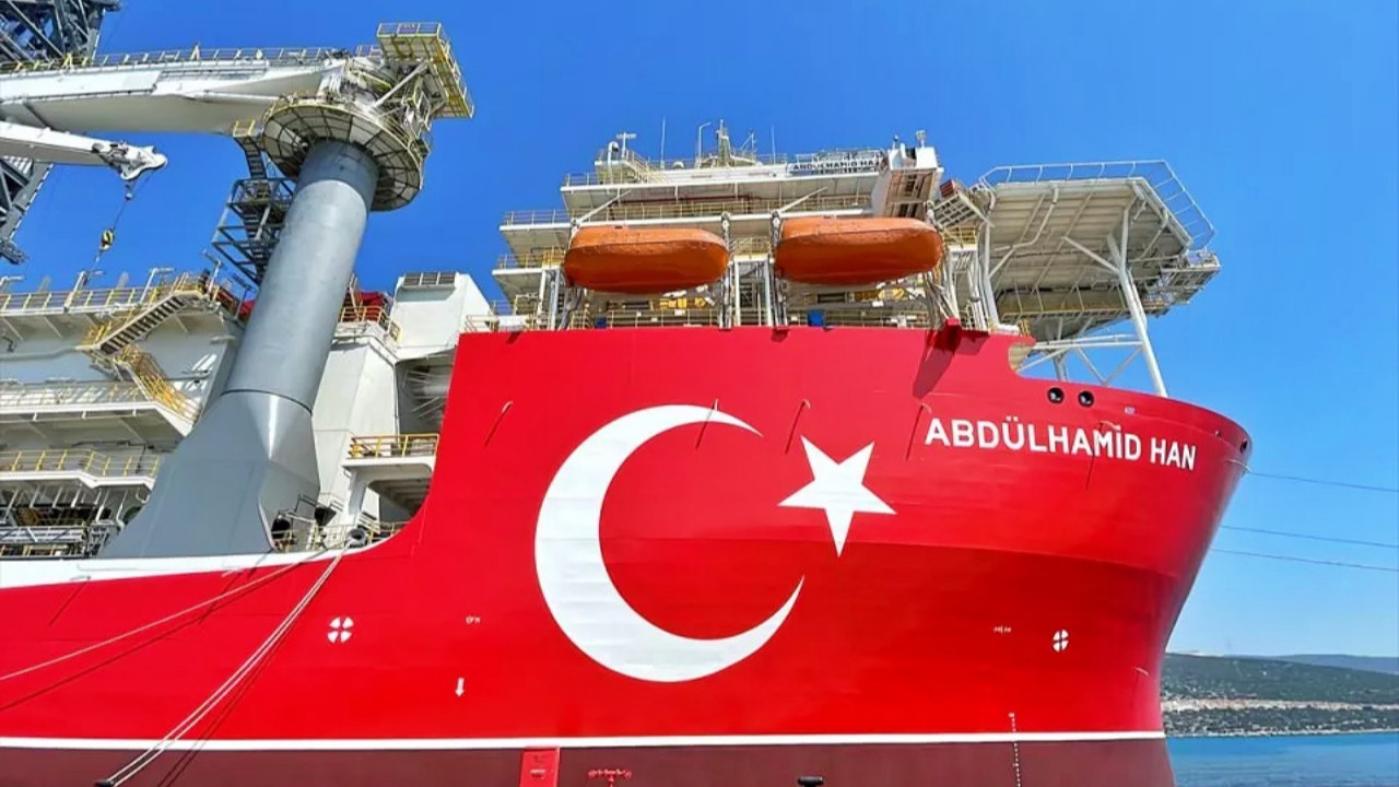 Türkiye'nin 4. sondaj gemisi: Abdülhamid Han'ın içi ilk kez görüntülendi!