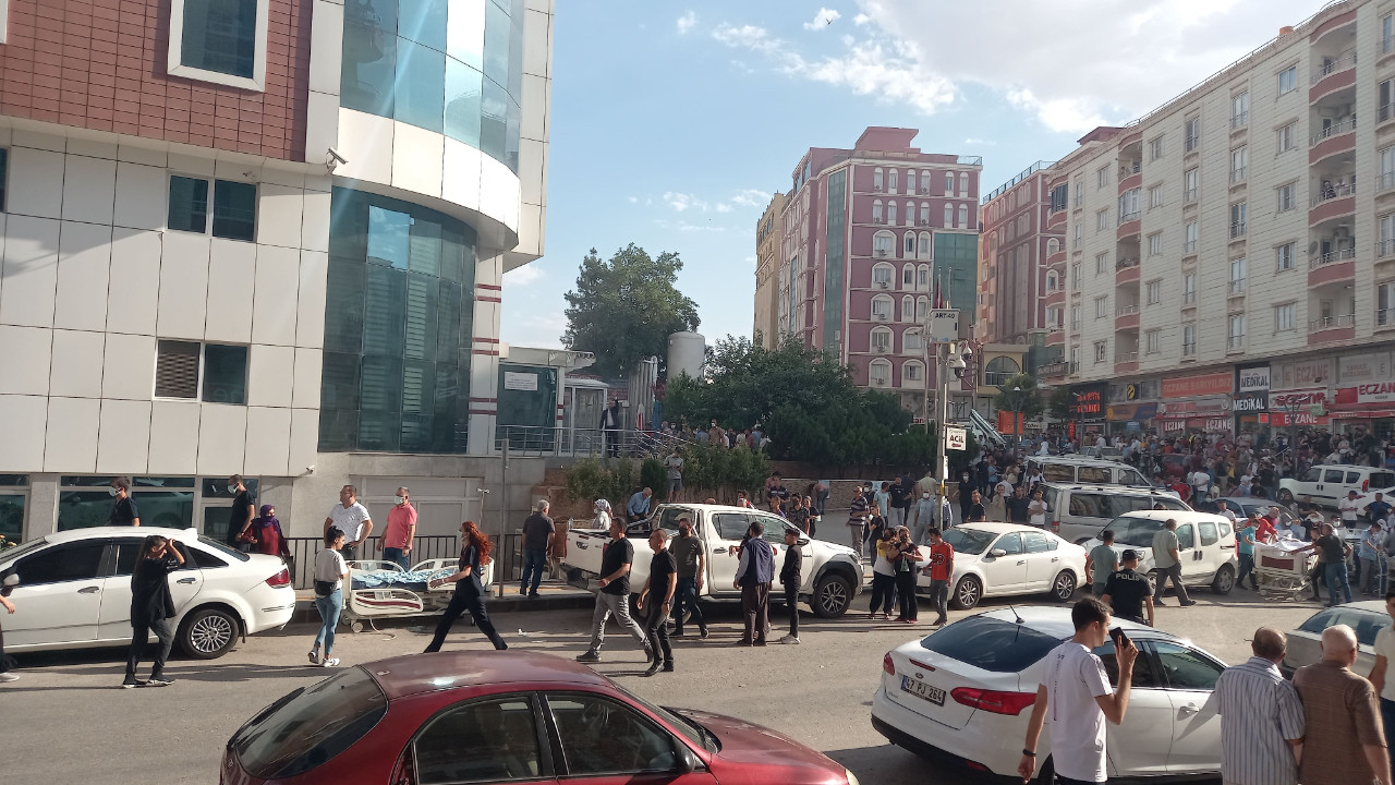 Mardin'de özel bir hastane de patlama meydana geldi