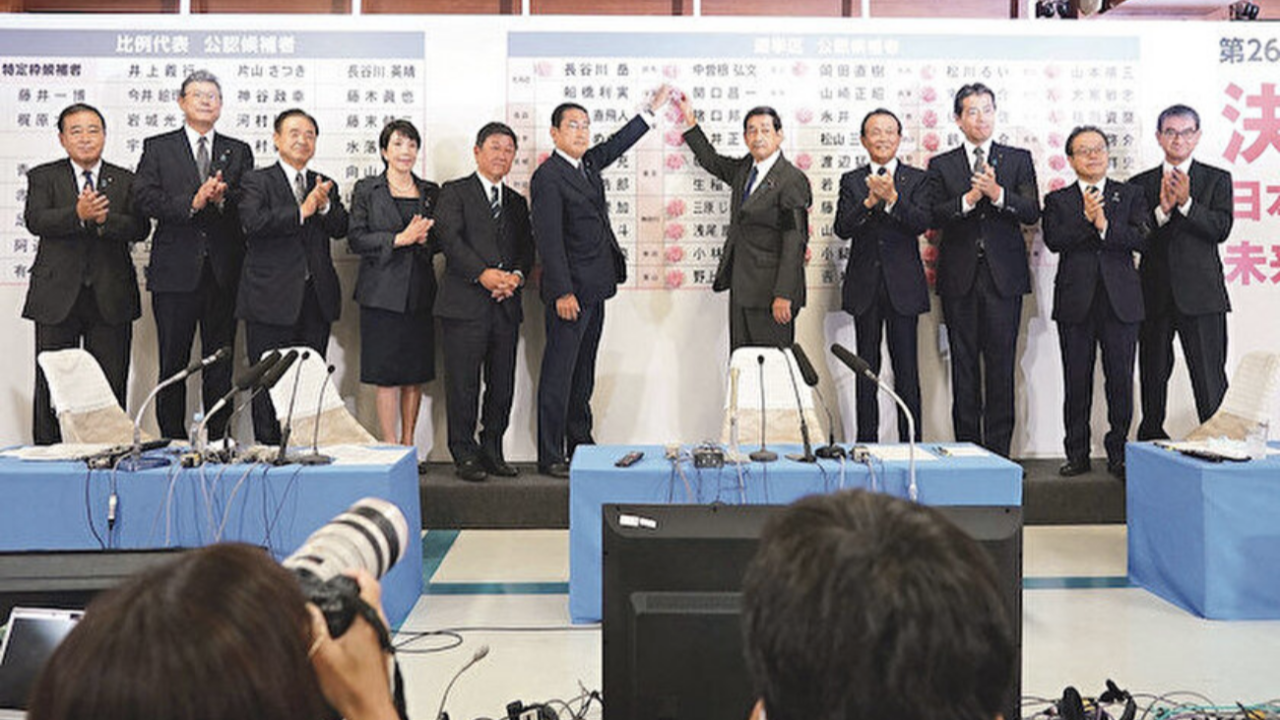 Japonya'da Abe’nin partisi zaferle çıktı