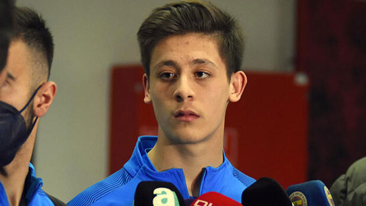 Genç futbolcu Arda Güler'den Başakşehir'e transfer olan Mesut Özil'e veda mesajı