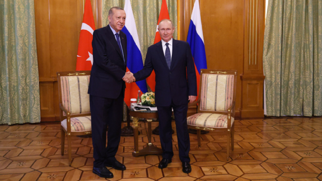Putin ve Erdoğan, Türkiye'ye gaz tedarikini görüştü! Bayraktar İHA konusu gündeme gelmedi