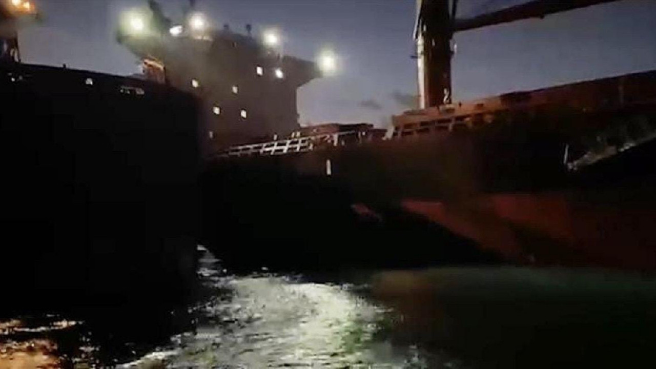 İstanbul Boğazı’nda 2 gemi çarpıştı! Facia son anda önlendi...