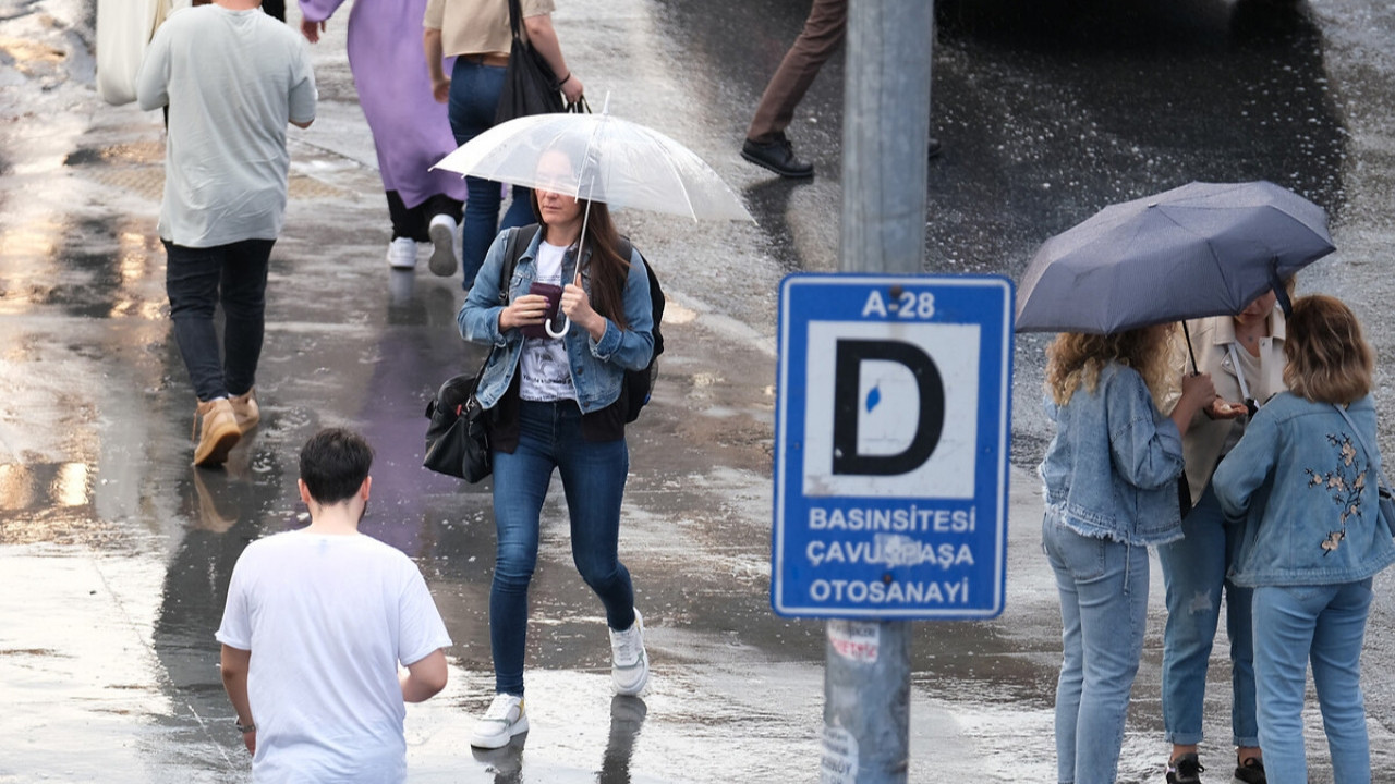 Meteoroloji'den İstanbul dahil 11 ile sağanak uyarısı: Sel ve su baskınlarına dikkat!