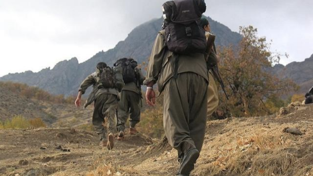 PKK'lı teröristleri operasyon korkusu sardı: Yeni tüneller kazıyorlar