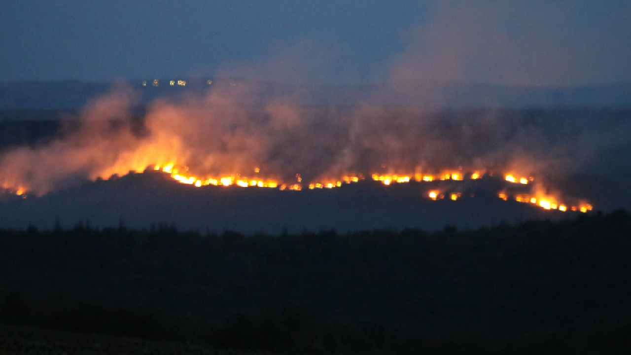 Bulgaristan’daki yangın Edirne'nin sınır köylerine dayandı! Alevler ürkütücü boyuta ulaştı
