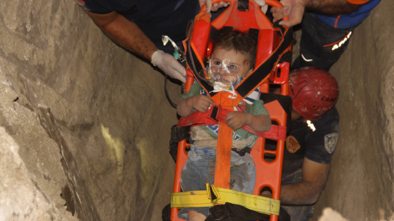 Kuyuya düşen 2 yaşındaki Aybars'tan sevindiren haber